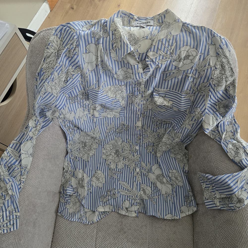 Express "The City Shirt" Floral Striped Button- Up Collared Shirt